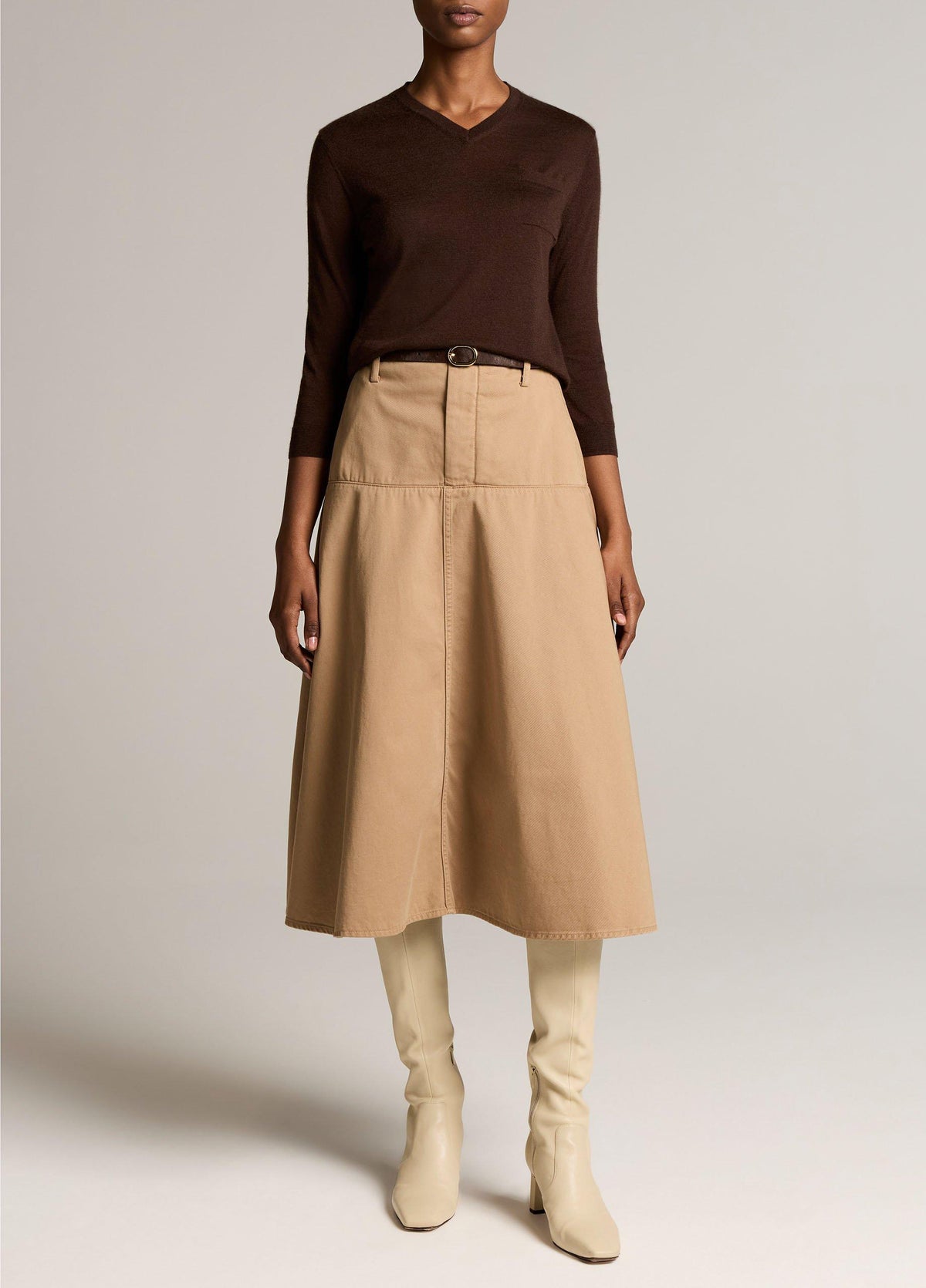 Cashmere-Silk Pocket V-Neck Sweater - US 1830