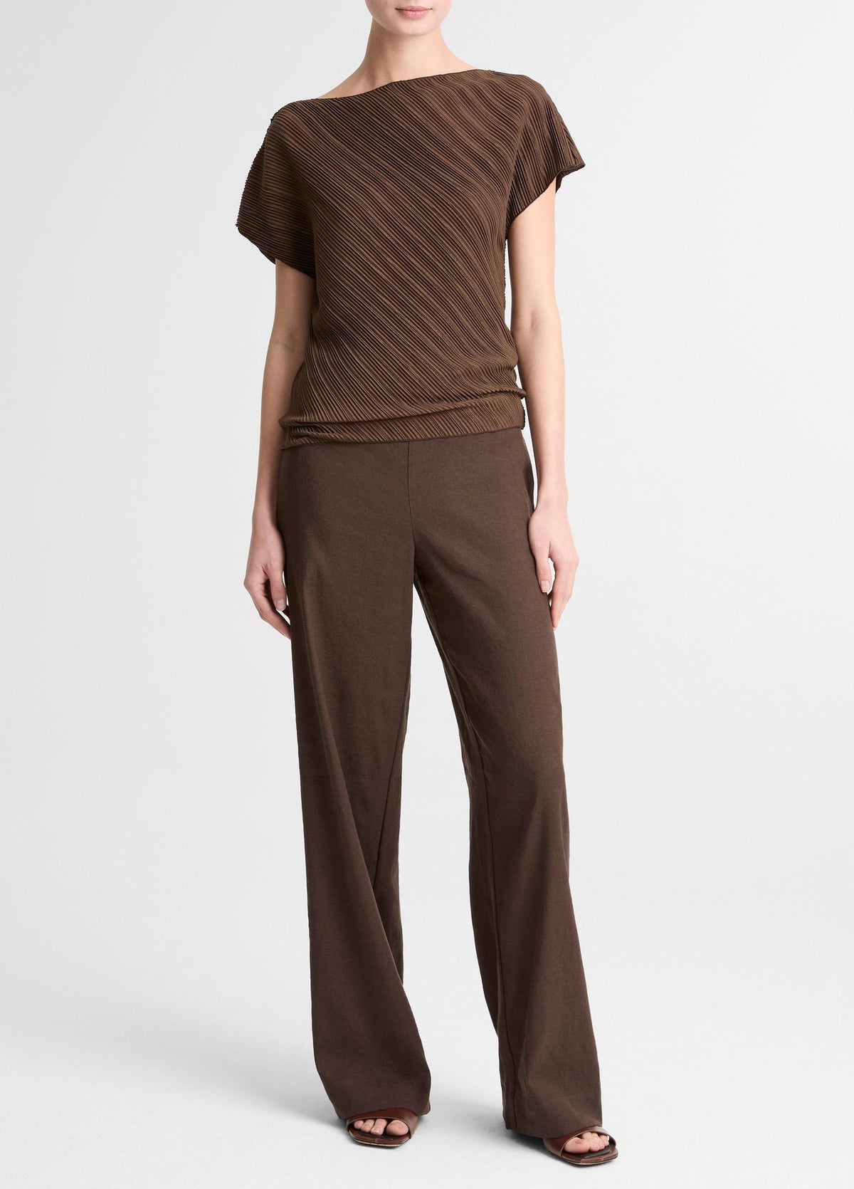 Diagonal Pleated Top - US 9254