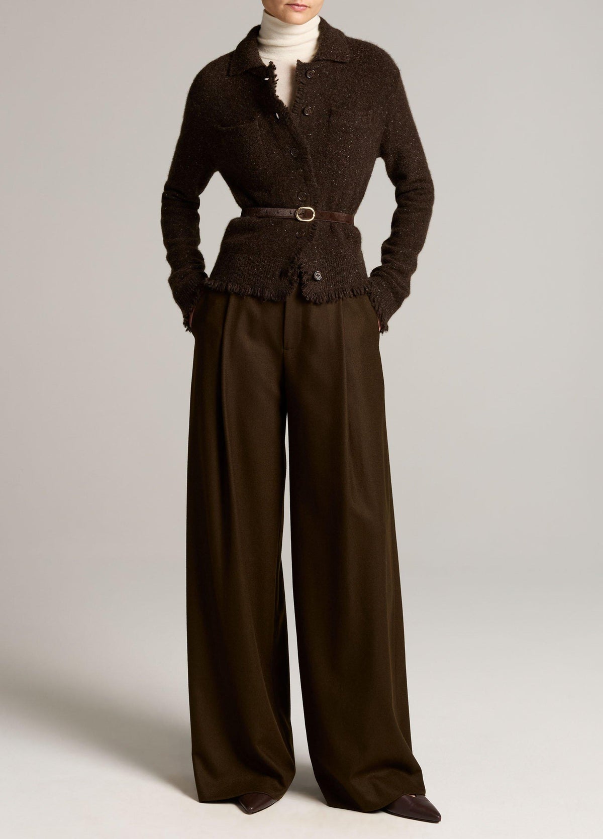 Donegal Plush Cashmere Shrunken Cardigan - US 7306
