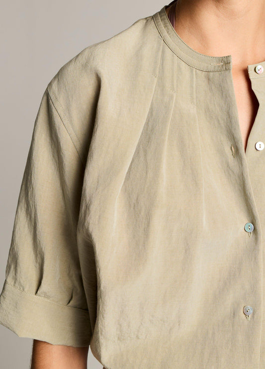 Gathered A-Line Button-Front Shirt - US 2866
