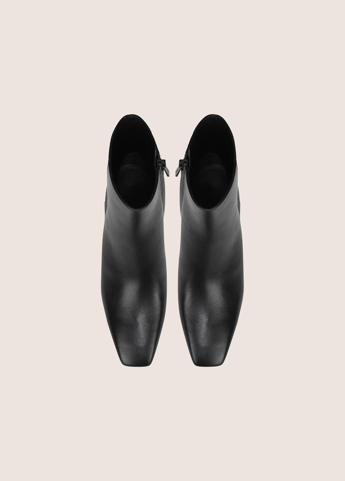Lilith Leather Ankle Boot - US 7865