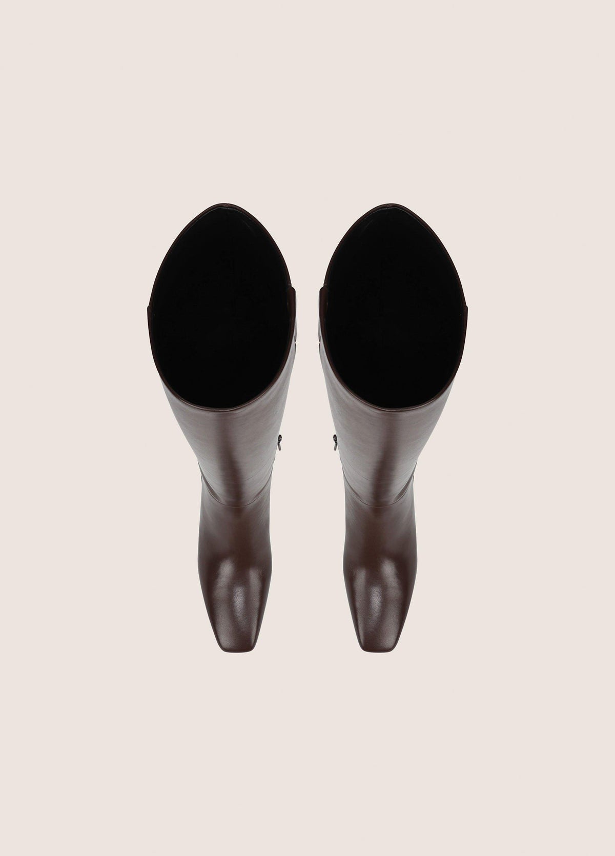 Lilith Leather Knee Boot - US 4425