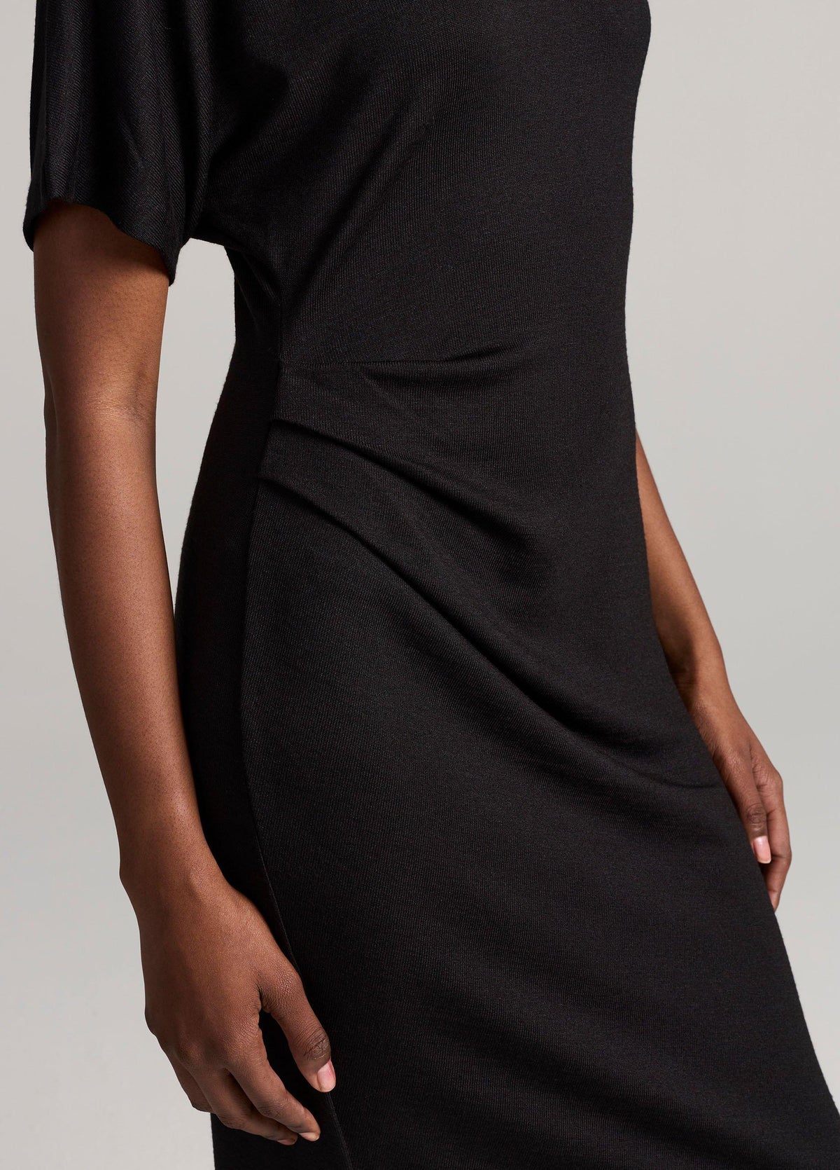 Ruched-Side Knit Short-Sleeve Dress - US 6574