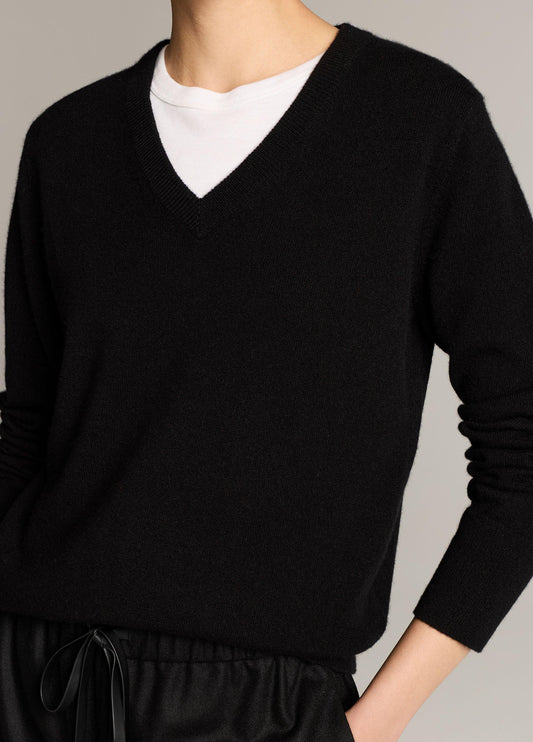 Cashmere Casual V-Neck Sweater - US 0633