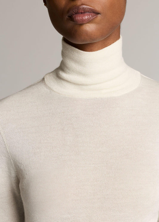 Cashmere-Silk Slim Turtleneck Sweater - US 3024