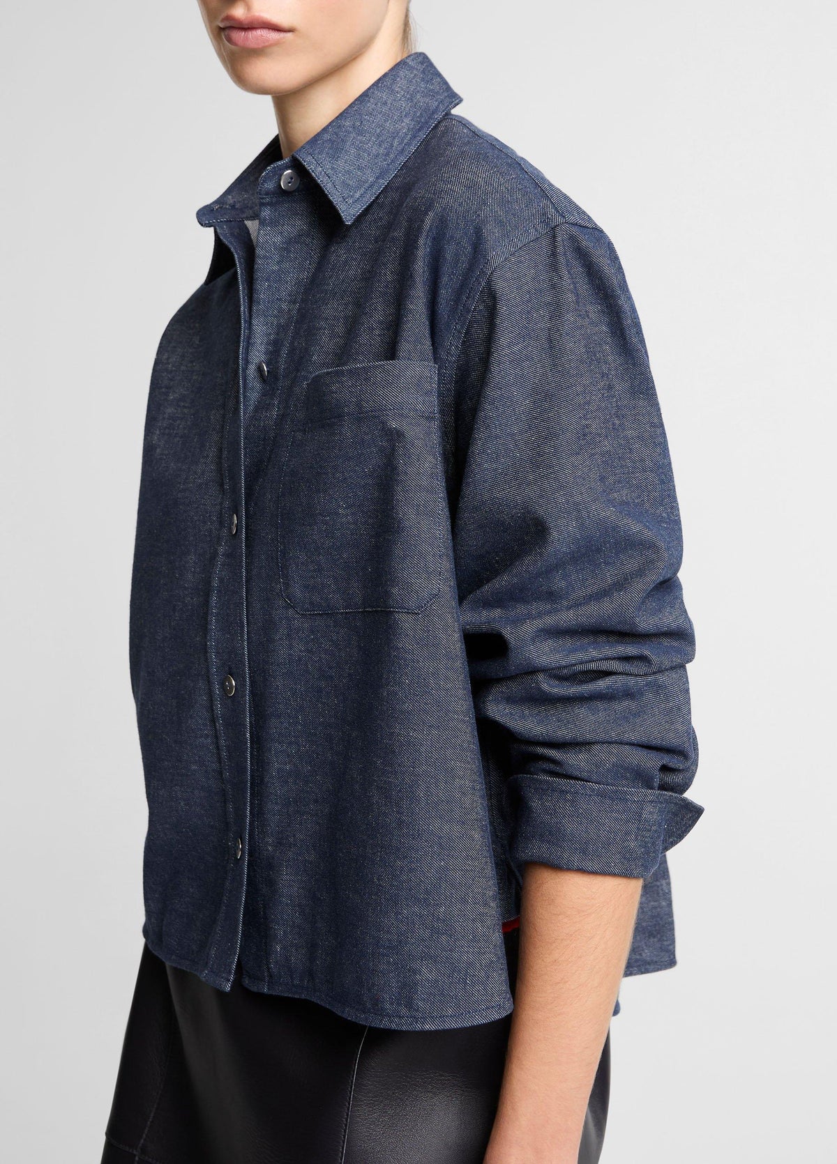 Cotton-Linen Chambray Cropped Button-Front Shirt - US 1487