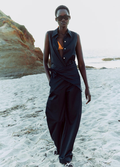 Cotton Relaxed Sleeveless Button-Front Shirt - US 3602