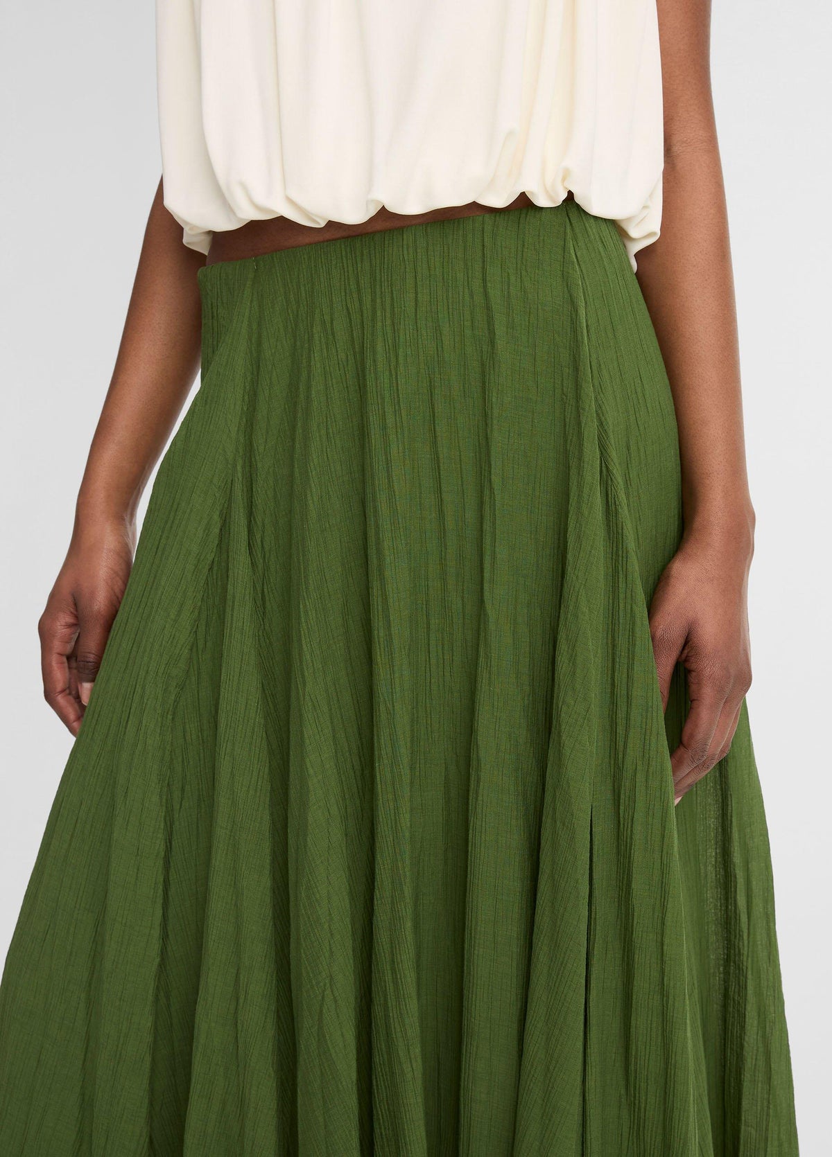 Crinkled Plissé Cotton-Blend Maxi Skirt - US 8319