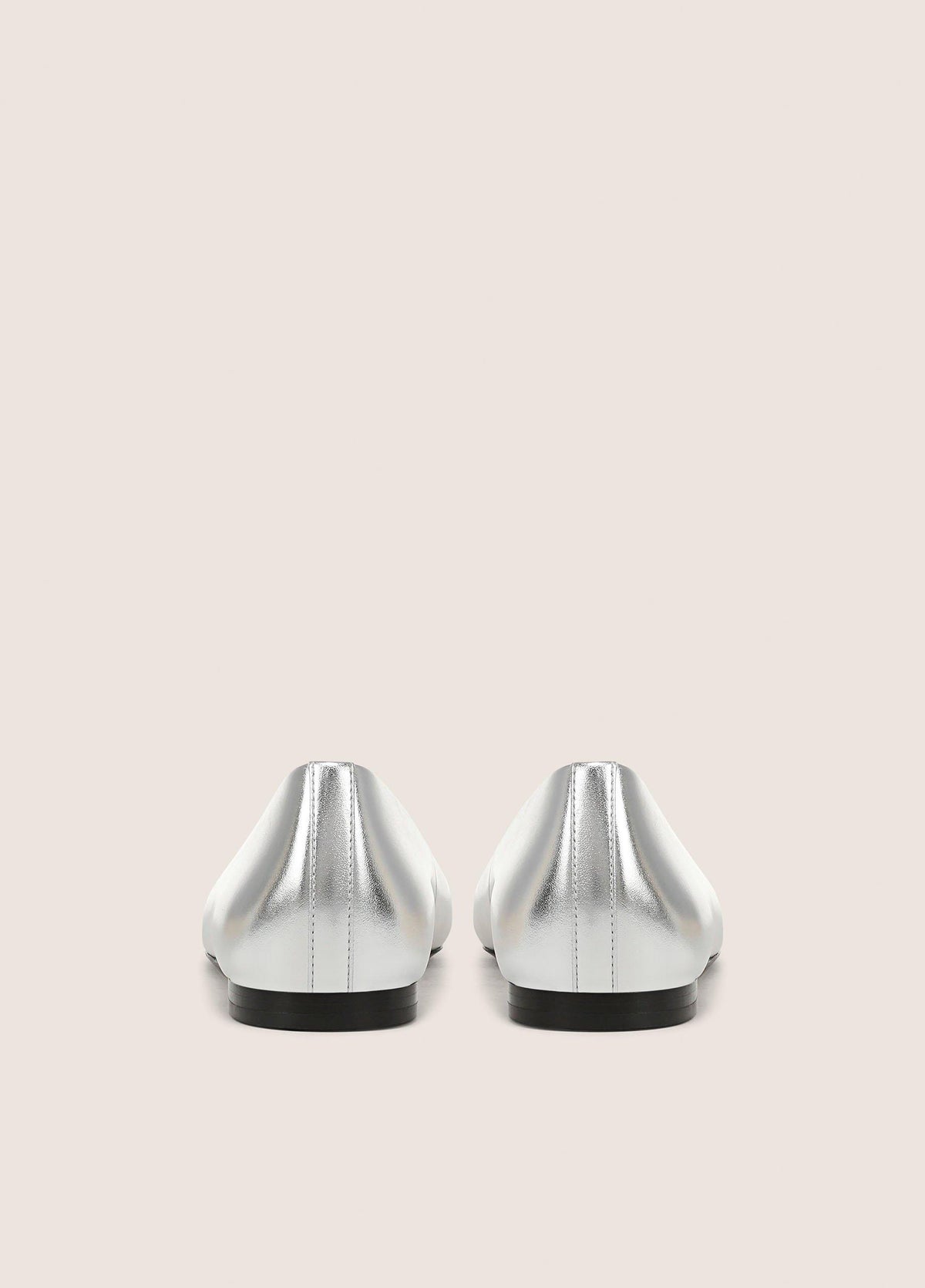 Dany Metallic Leather Flat - US 2400