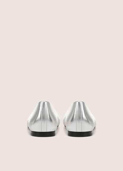 Dany Metallic Leather Flat - US 2400