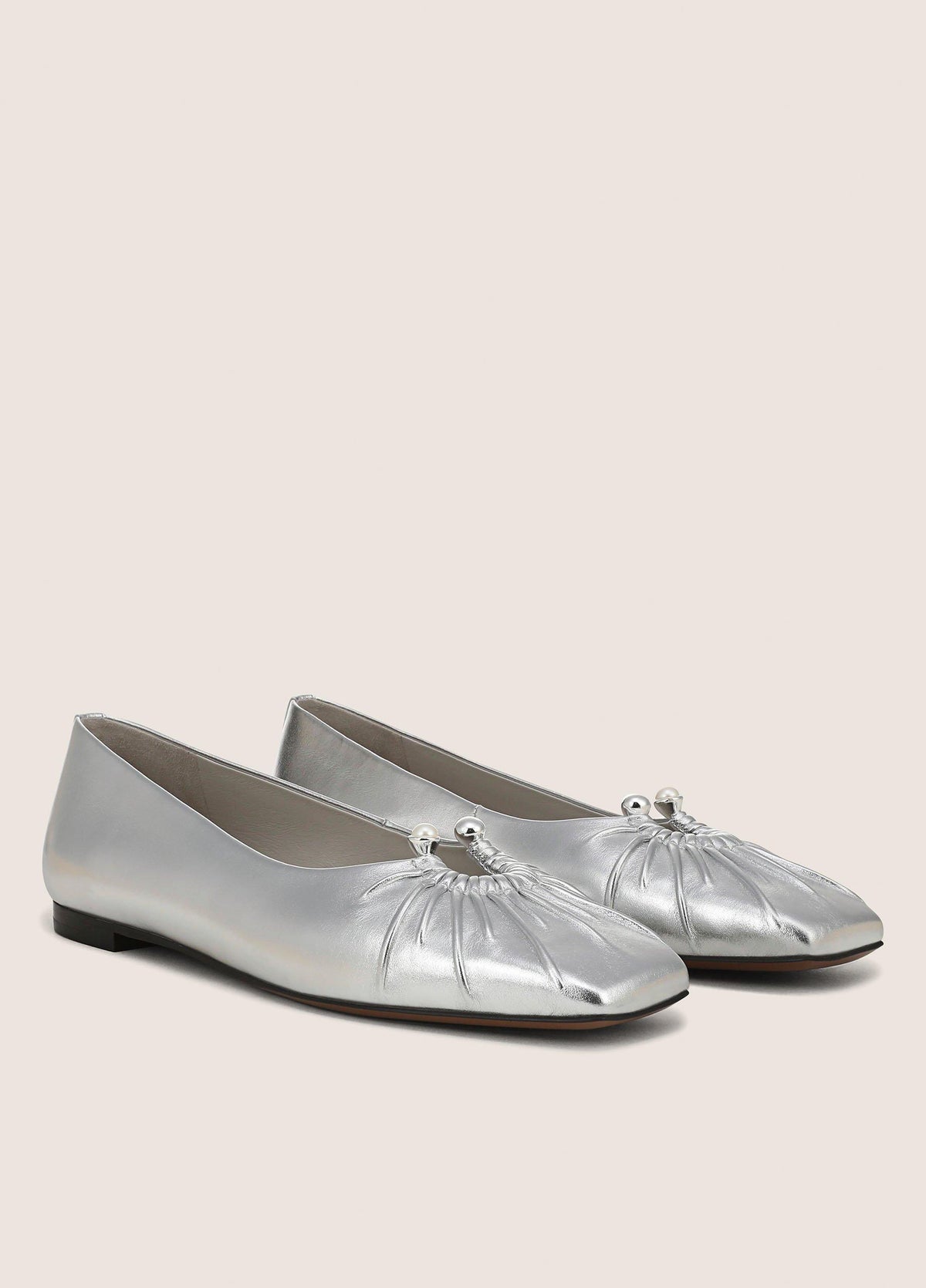 Dany Metallic Leather Flat - US 2400