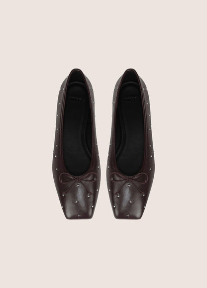 Darla Studded Leather Ballet Flat - US 8682