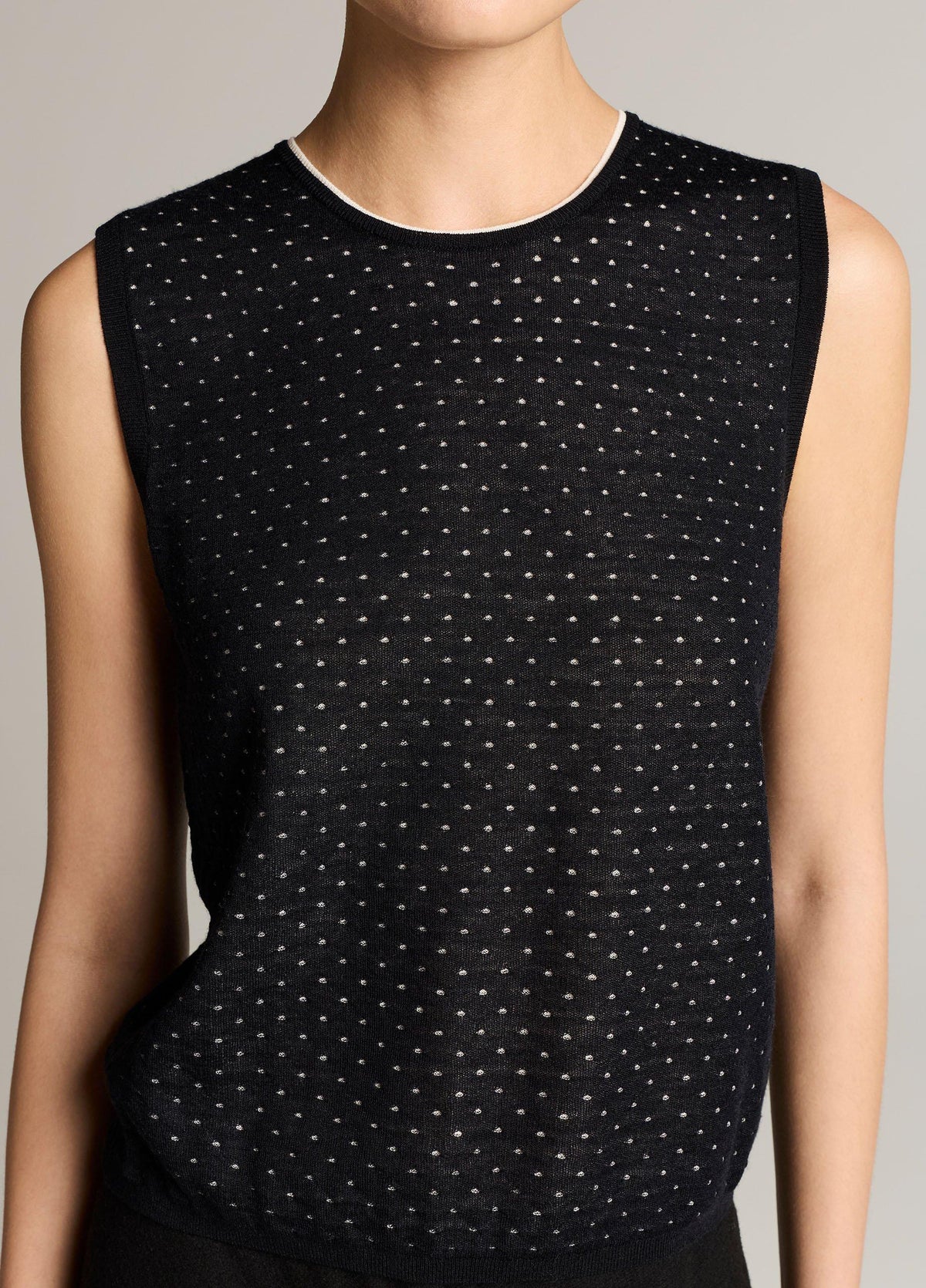 Dotted Wool-Blend Shell - US 6582