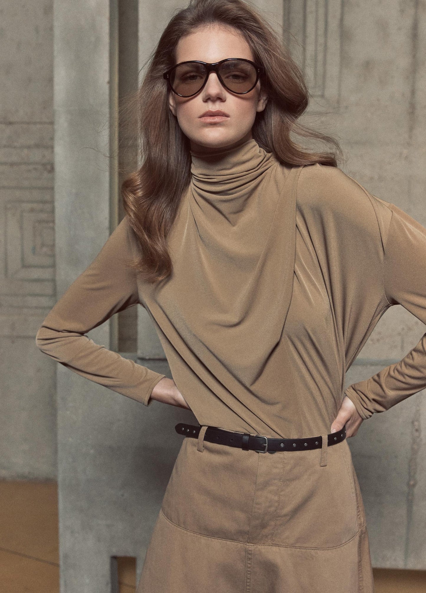 Draped-Neck Long-Sleeve Top - US 1461