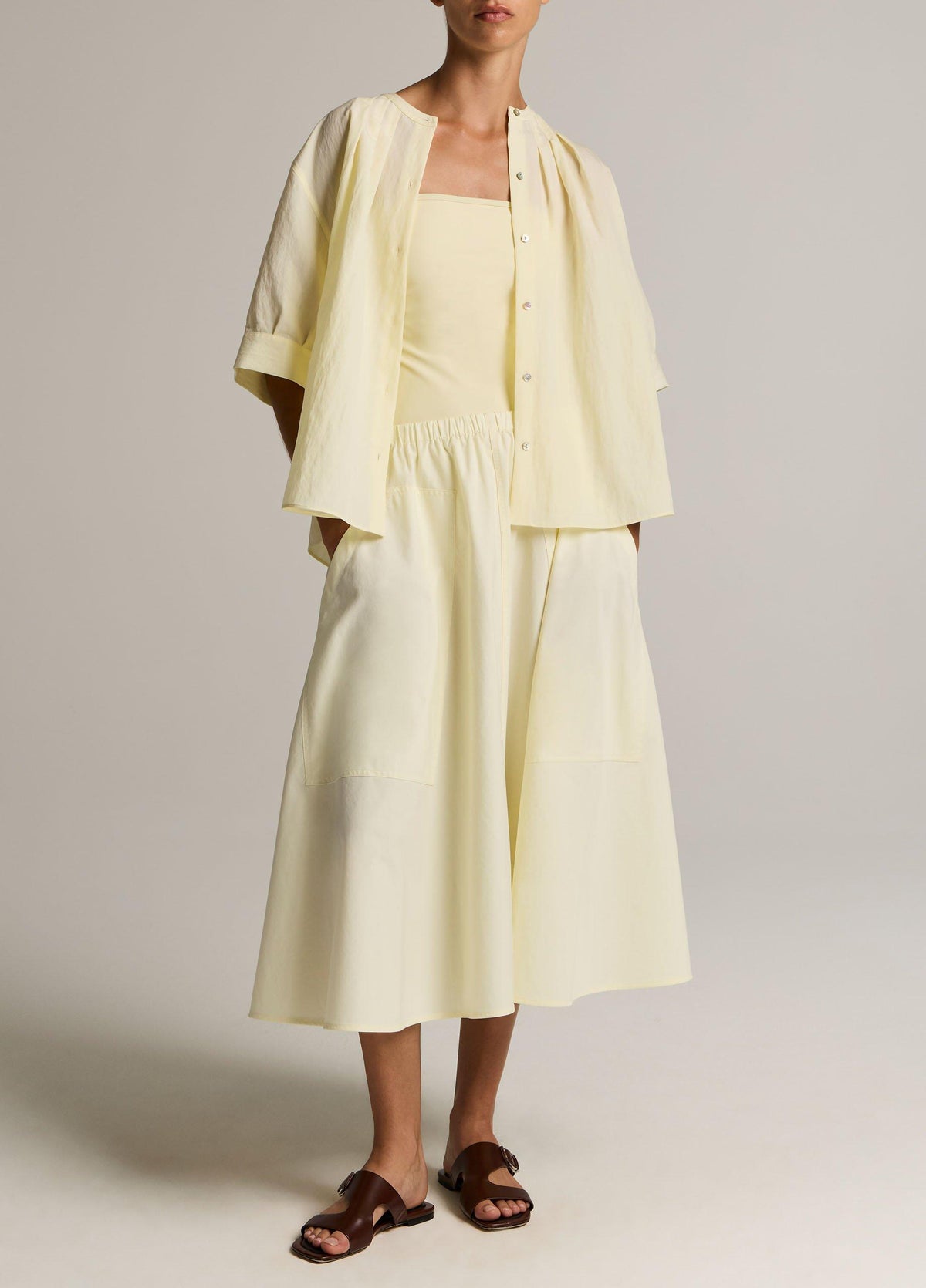 Gathered A-Line Button-Front Shirt - US 6178