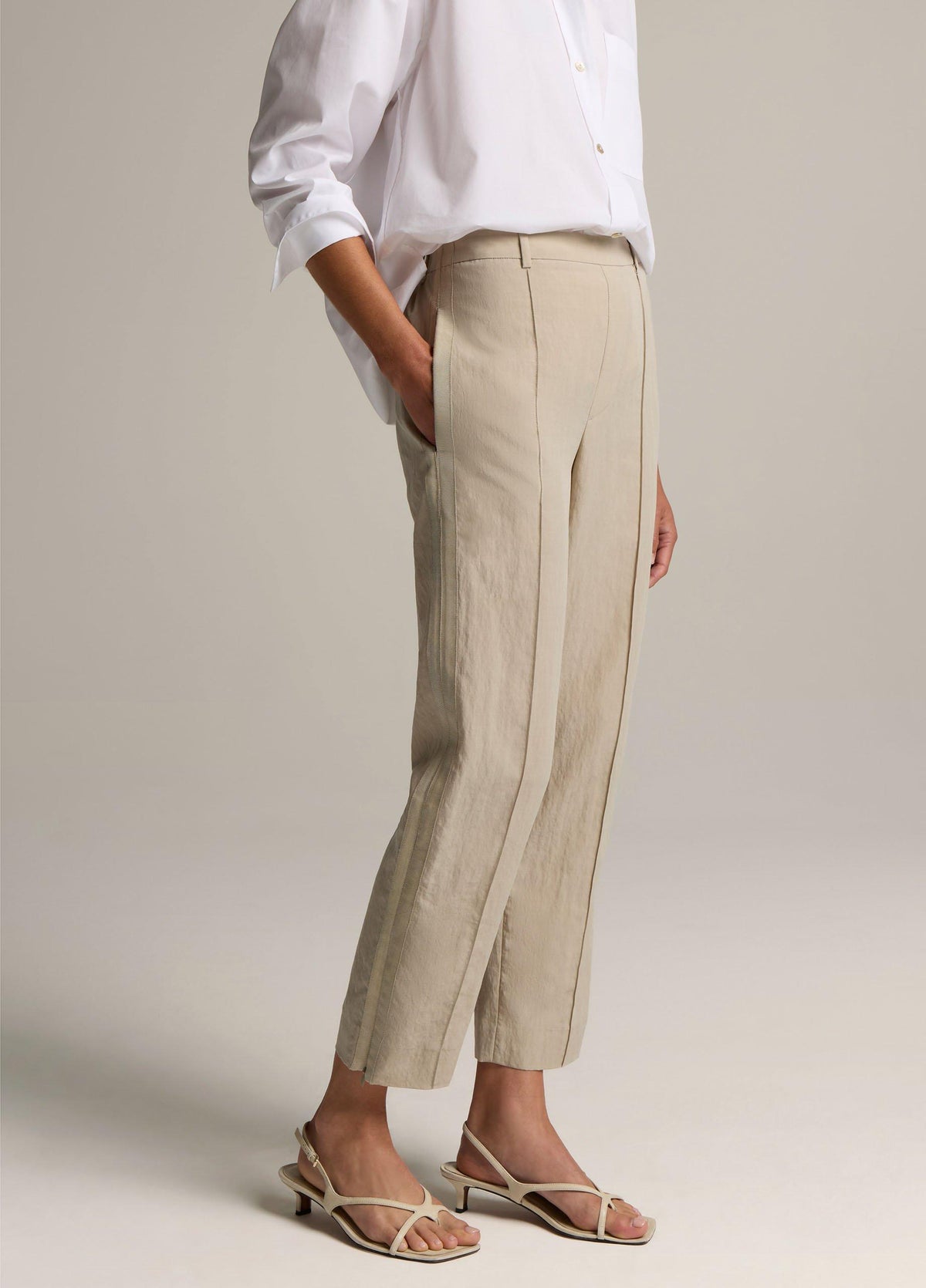 Grace Side-Strap Mid-Rise Pull-On Pant - US 9846