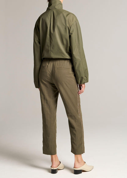 Grace Side-Strap Mid-Rise Pull-On Pant - US 3223