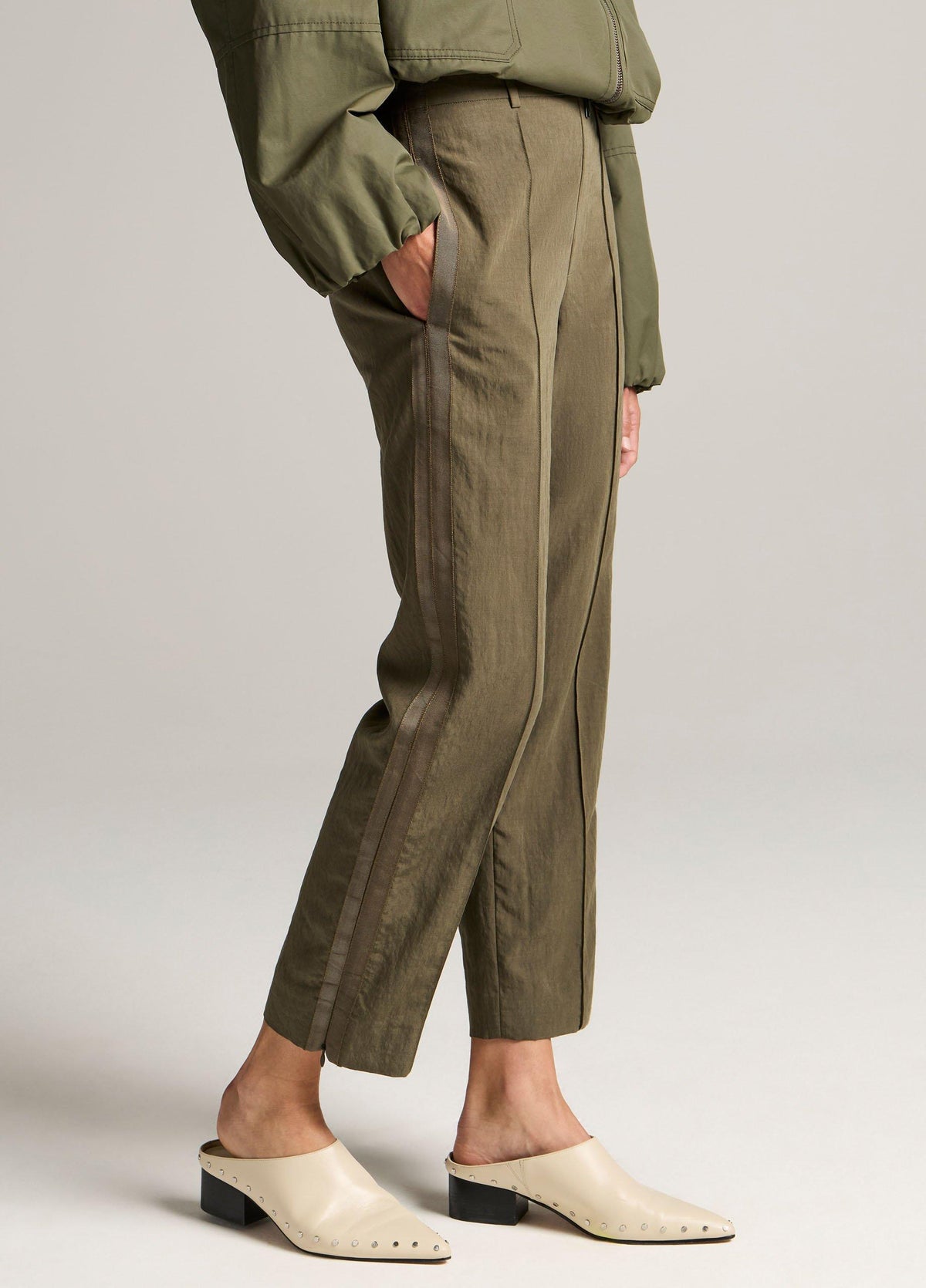 Grace Side-Strap Mid-Rise Pull-On Pant - US 3223