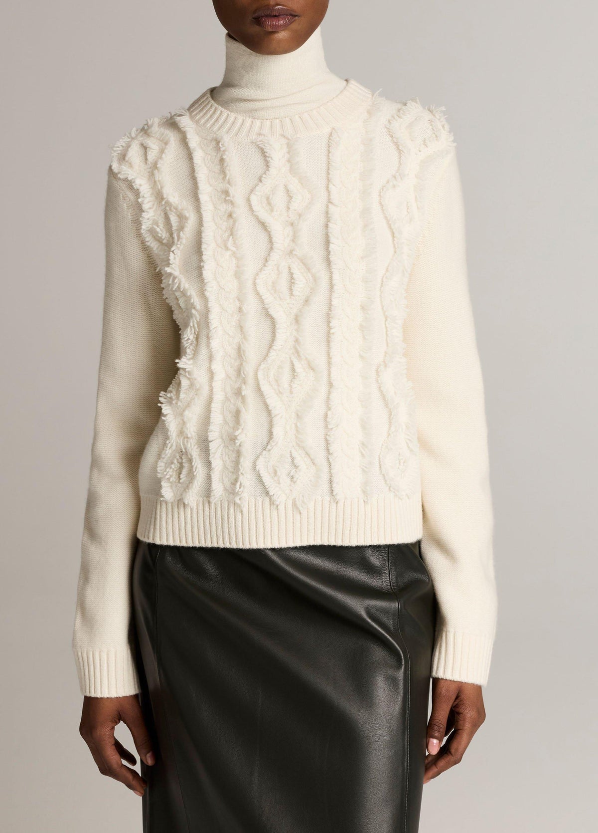 Hand-Cut Diamond Cable Wool Sweater - US 0953