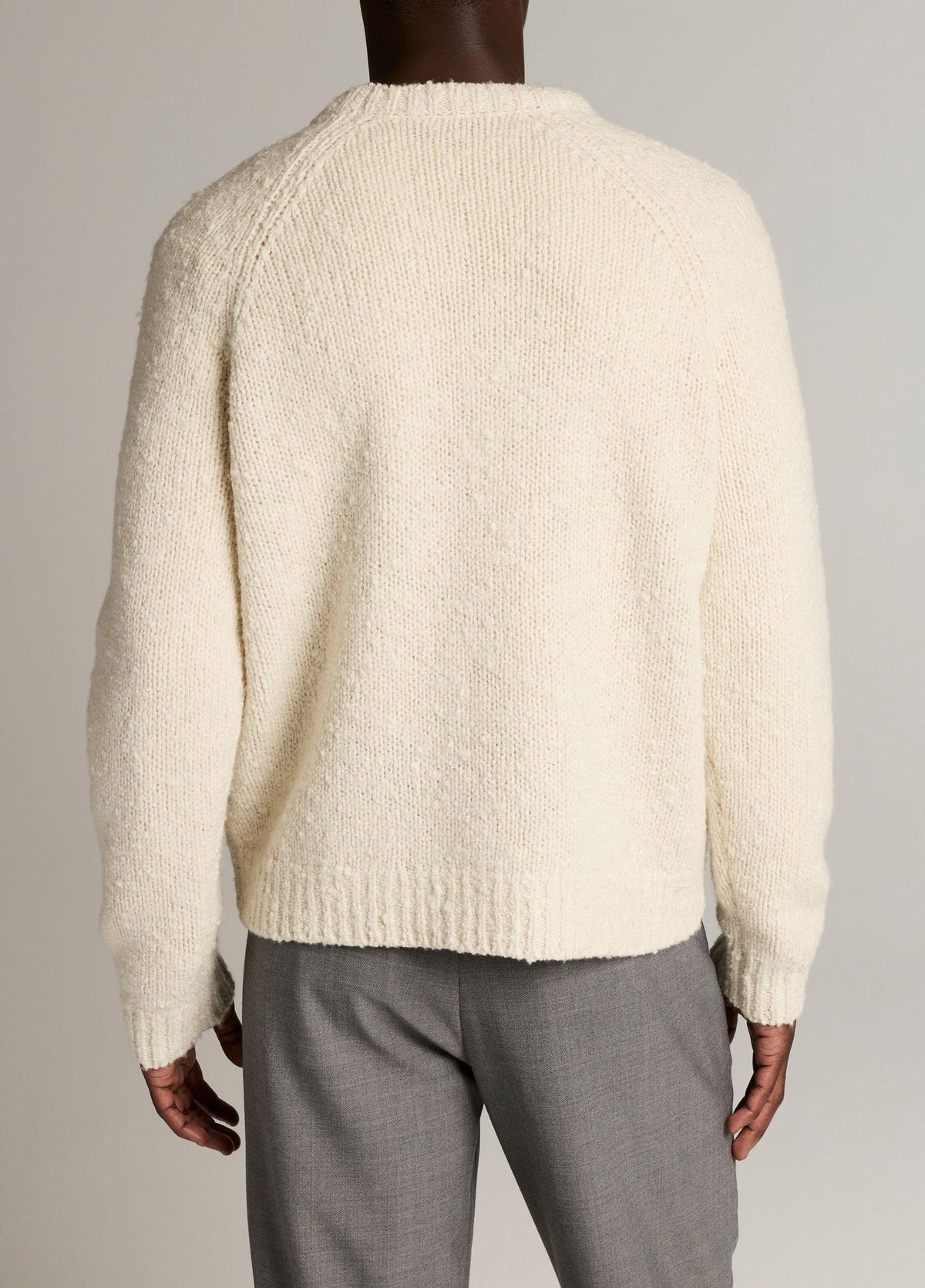 Italian Merino Wool-Blend Bouclé Raglan-Sleeve Sweater - US 6623