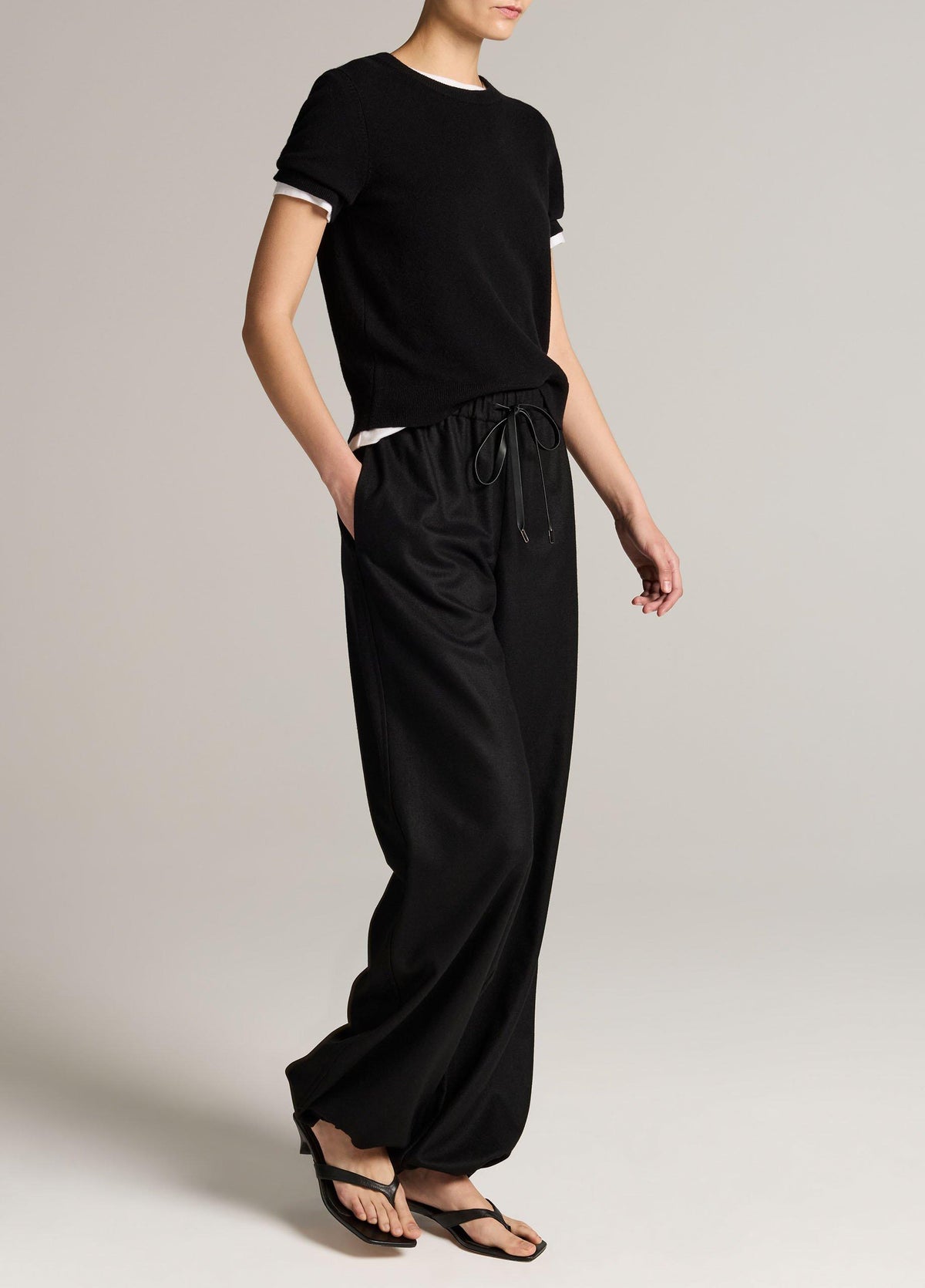 Italian Wool-Blend Flannel Drawstring Pant - US 9720