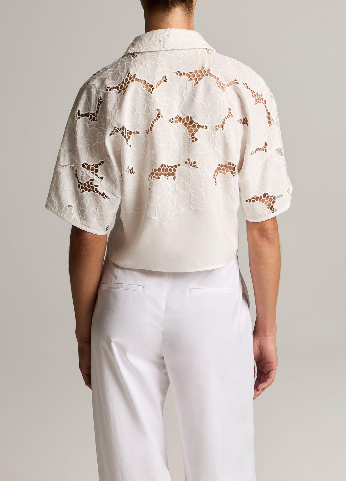 Lace Cropped Short-Sleeve Shirt - US 8830
