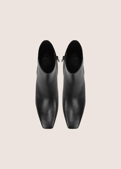 Lilith Leather Ankle Boot - US 7865