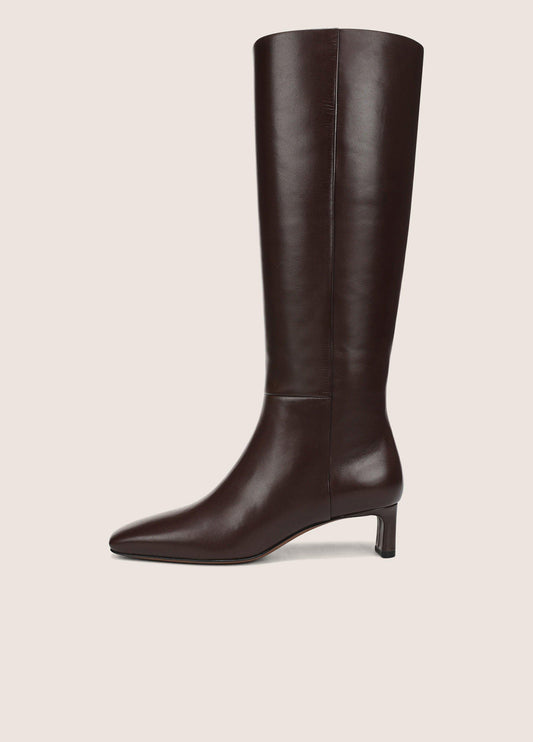 Lilith Leather Knee Boot - US 4425
