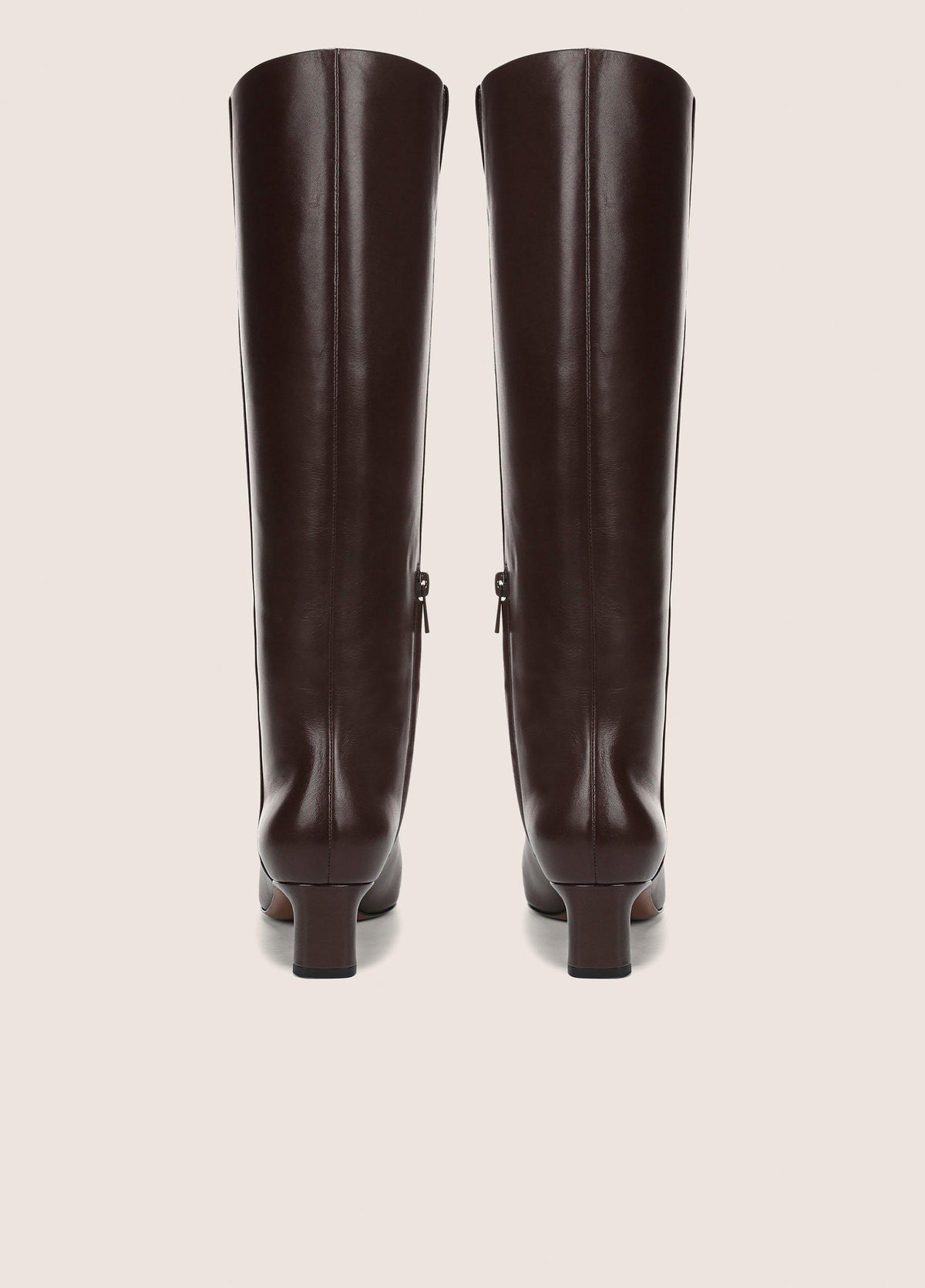 Lilith Leather Knee Boot - US 4425