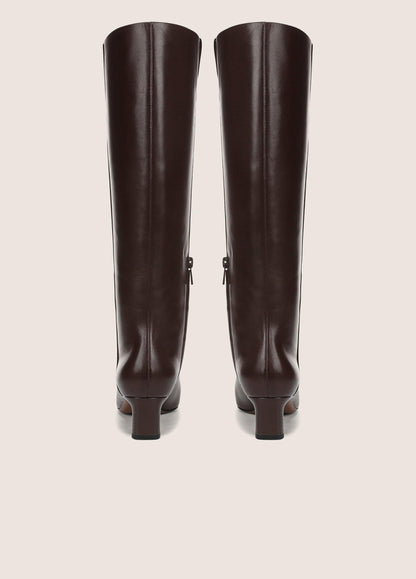 Lilith Leather Knee Boot - US 4425
