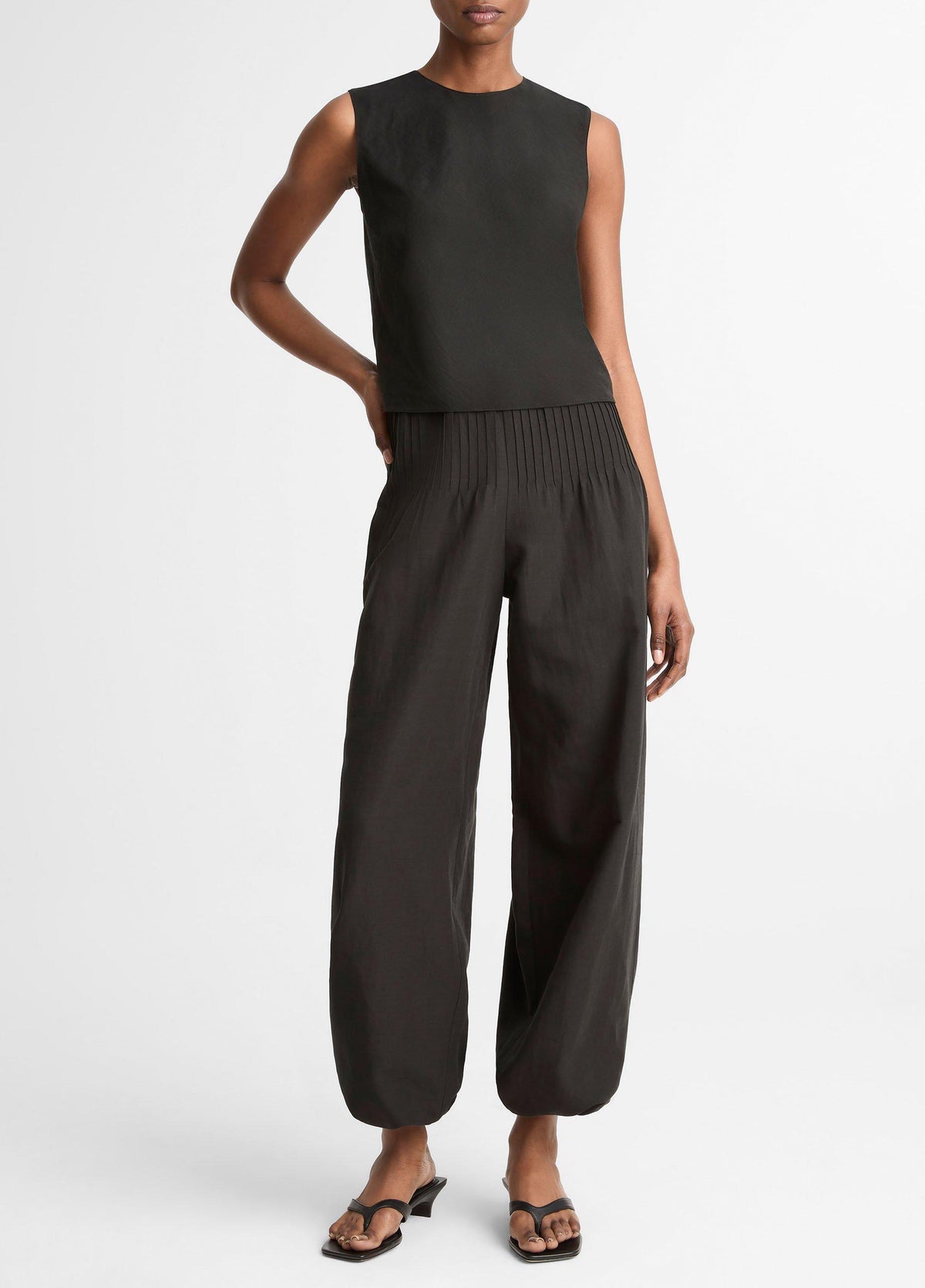 Linen Crew Neck Shell - US 3828