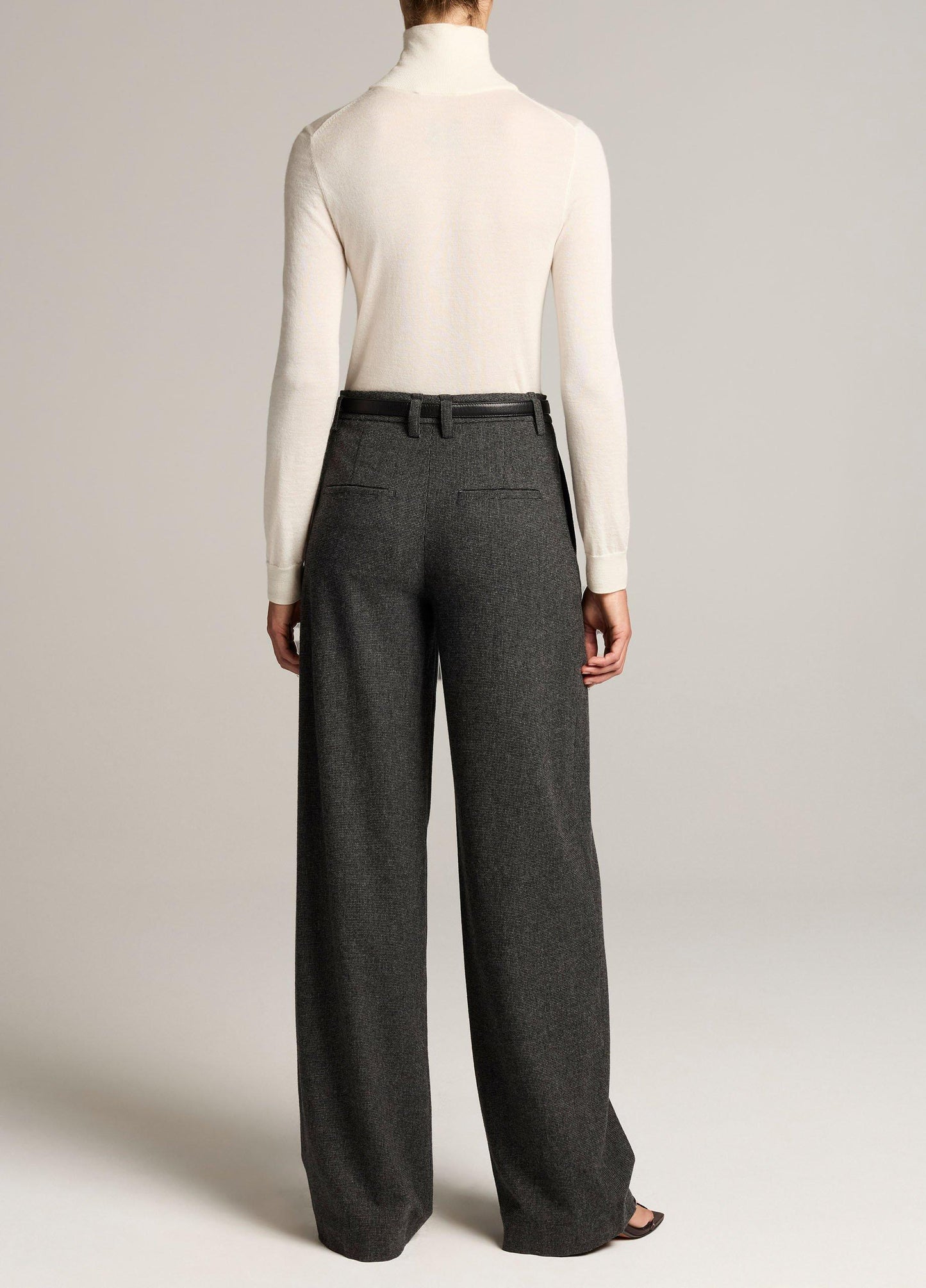 Micro-Houndstooth Italian Wool-Blend Flannel Wide-Leg Trouser - US 0841