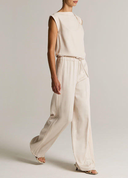 Mid-Rise Shine Crepe Pull-On Pant - US 6233