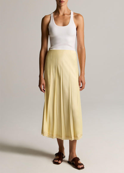 Milano-Stitch Scoop-Neck Sweater Tank - US 8908