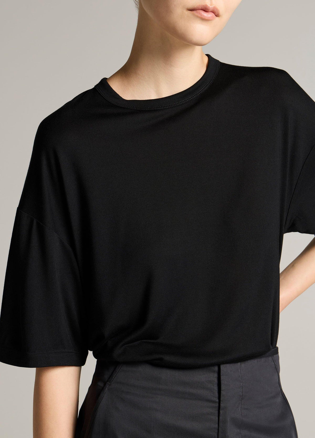 Modal-Silk Relaxed T-Shirt - US 9157