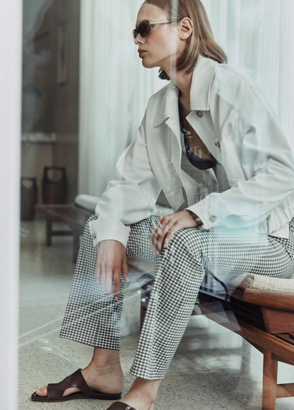 Niki Gingham Mid-Rise Crop Flare Pant - US 6530
