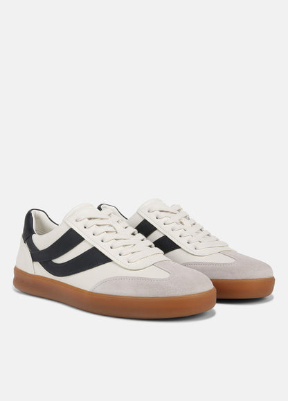 Oasis Leather Sneaker - US 4775