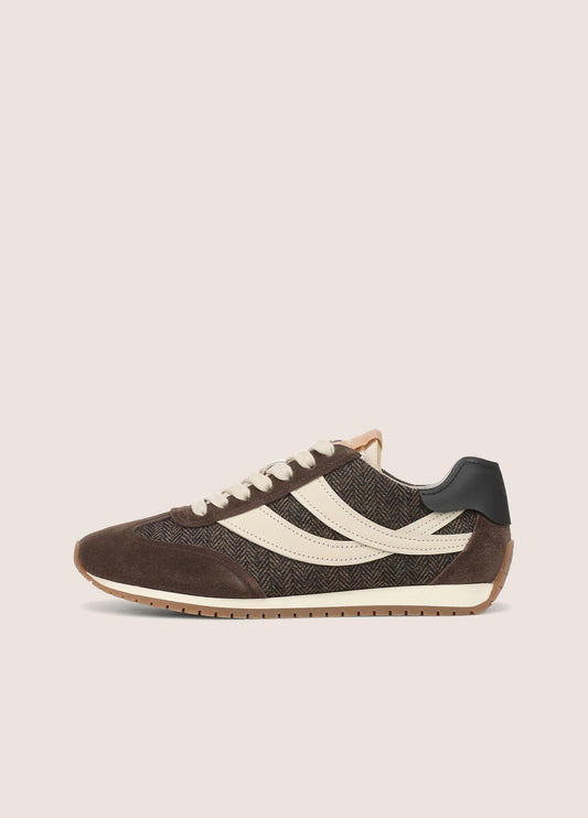 Oasis Suede & Herringbone Runner Sneaker - US 1415