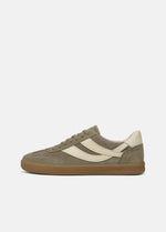 Oasis Suede & Leather Sneaker - US 6268