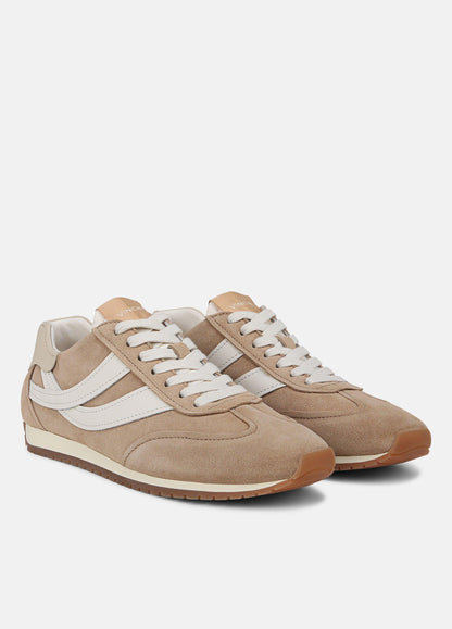 Oasis Suede and Leather Runner Sneaker - US 9871