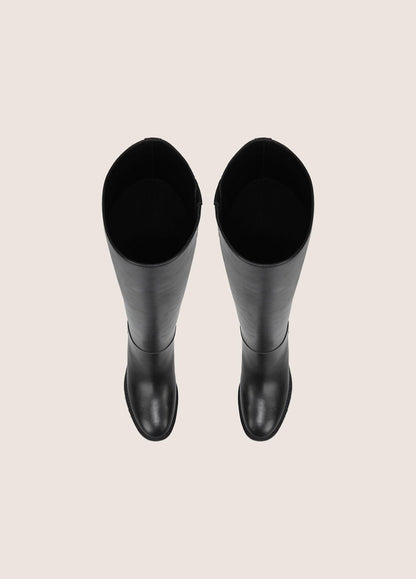 Pace Leather Wide-Calf Knee Boot - US 8779