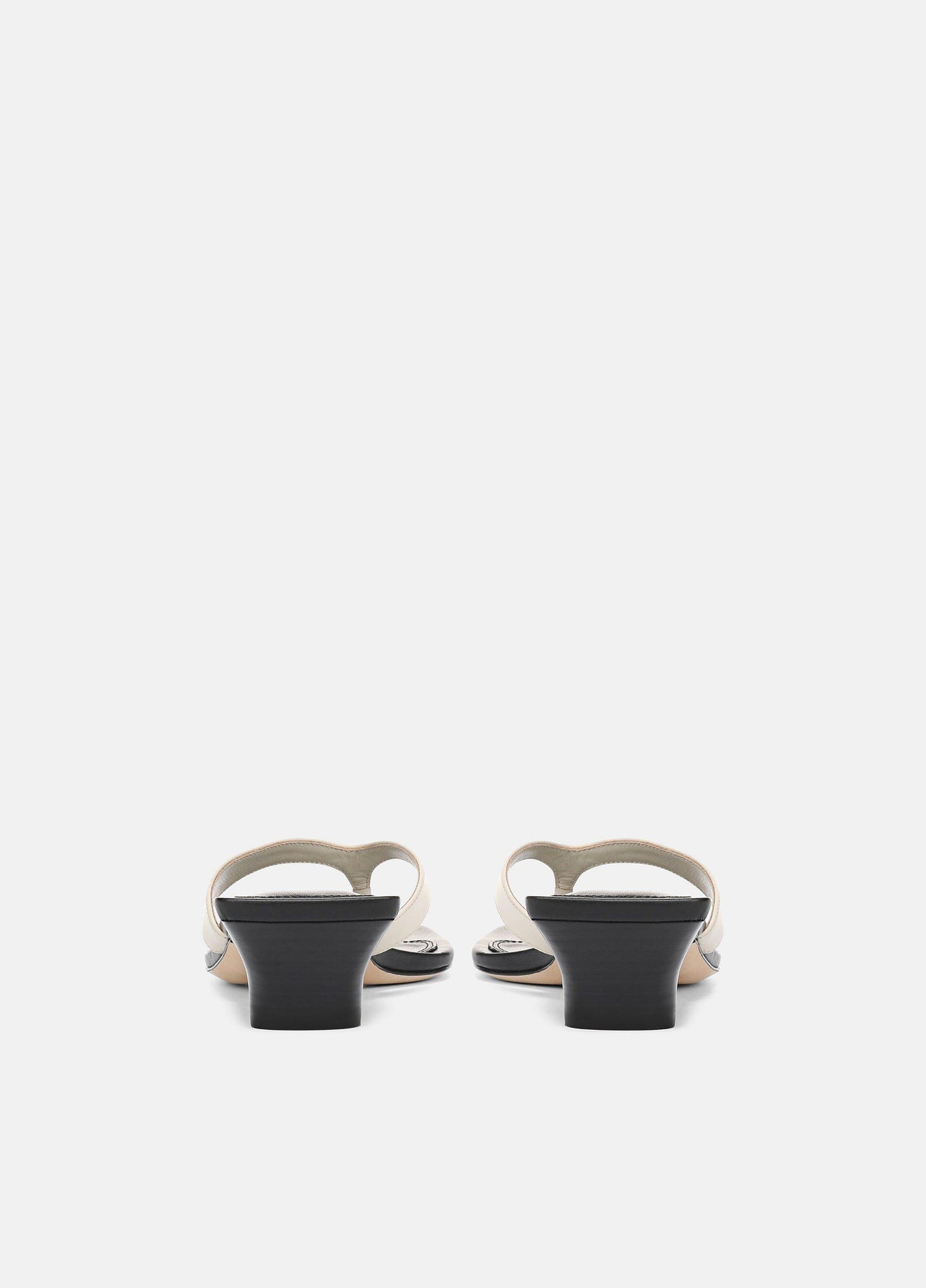 San Juan Leather Heeled Thong Sandal - US 7850