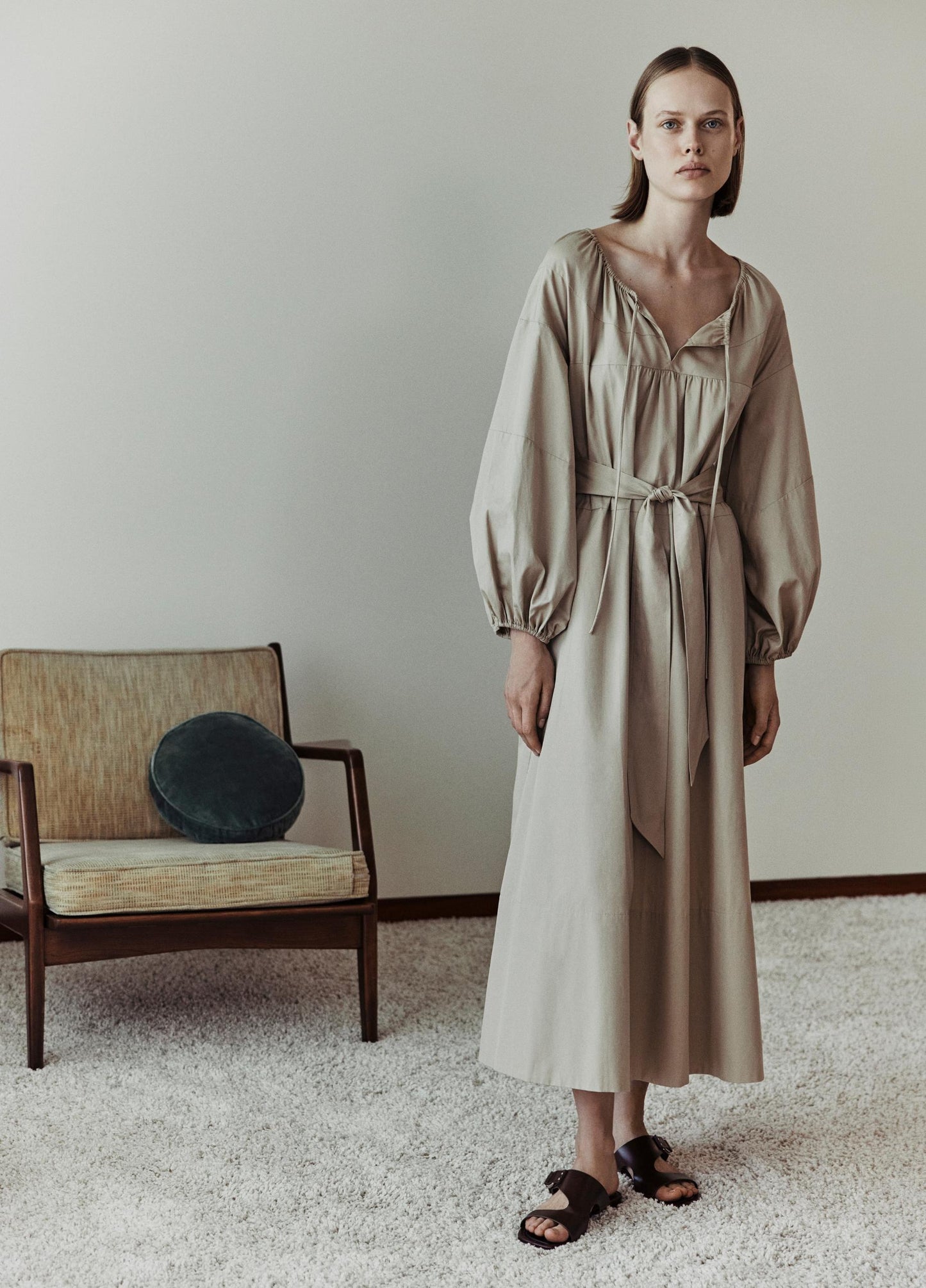 Shirred Cotton Belted Tie-Neck Dress - US 3184