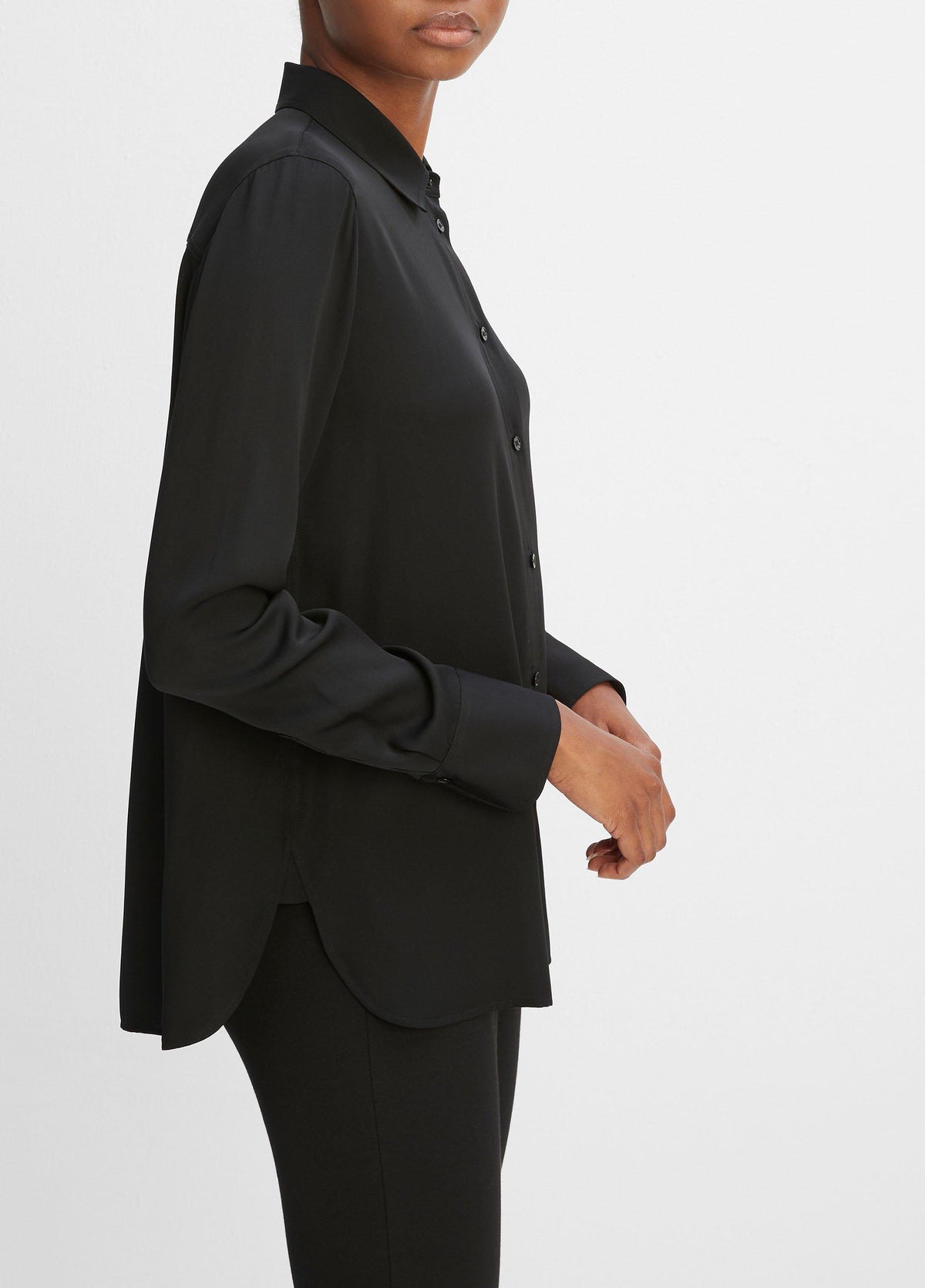 Slim Fitted Stretch-Silk Blouse - US 6505