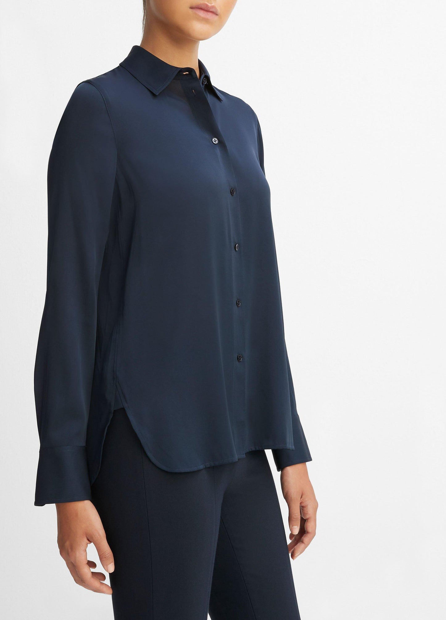 Slim Fitted Stretch-Silk Blouse - US 2843