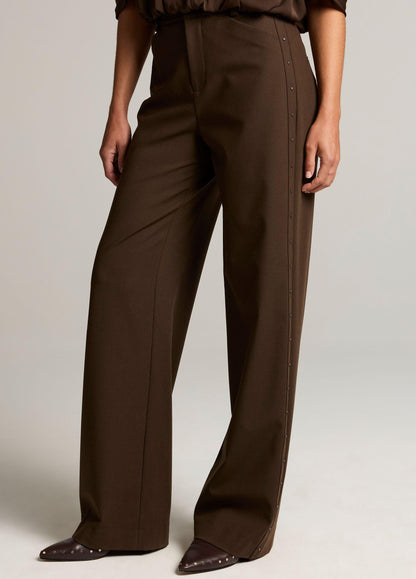 Studded Mid-Rise Wide-Leg Trouser - US 6449