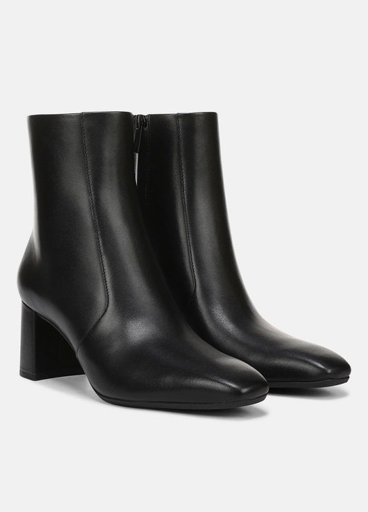 Tegan Leather Ankle Boot - US 7663