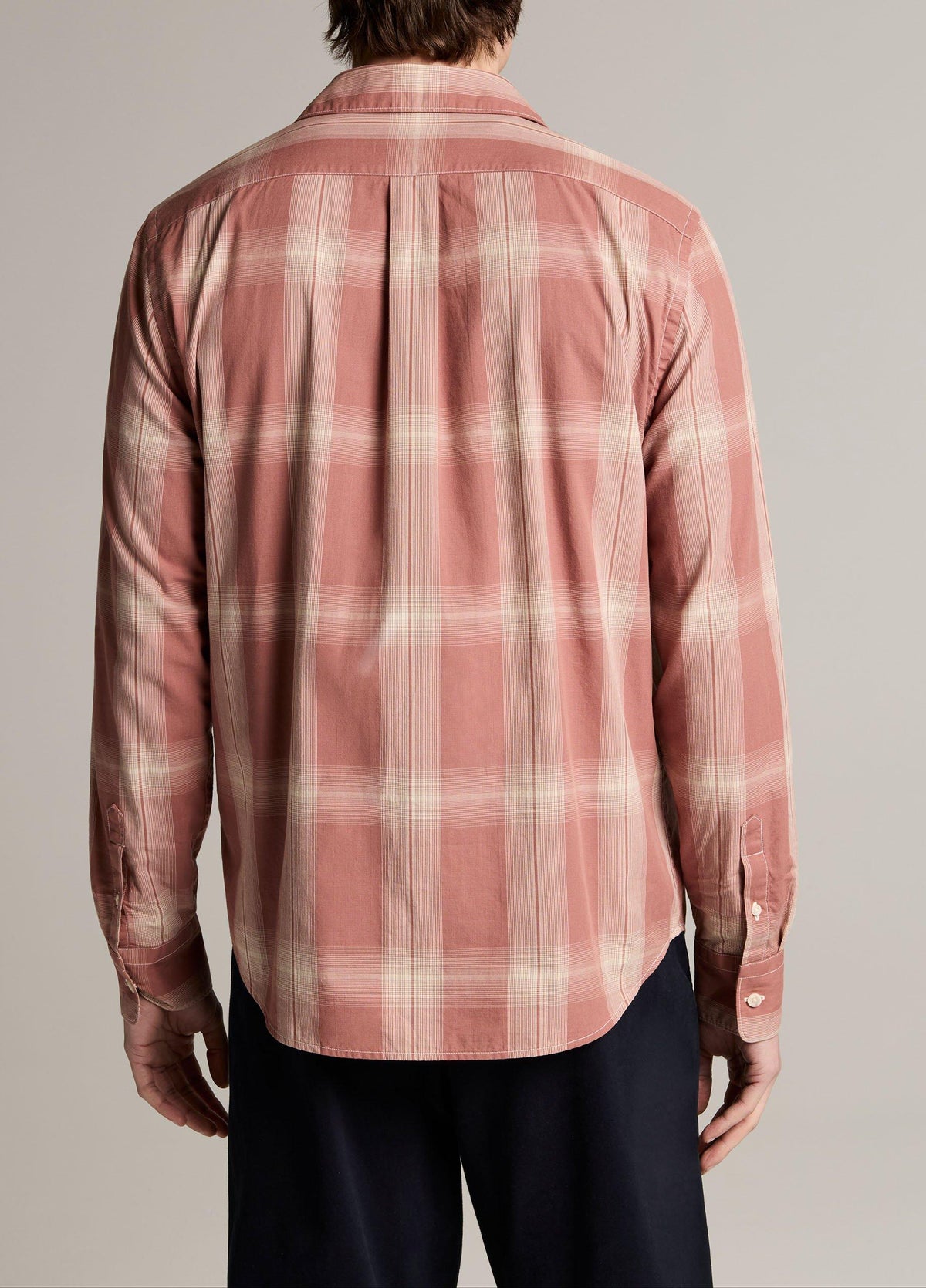 Townes Plaid Cotton Button-Front Shirt - US 8232