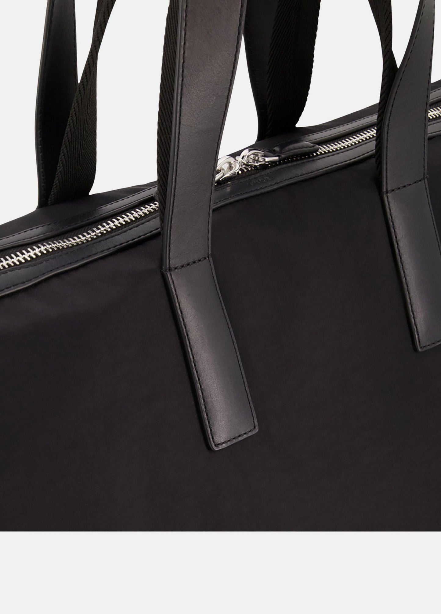Ventura Nylon Carryall Bag - US 5383