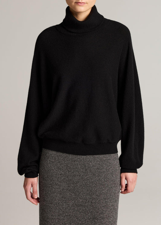 Wool-Cashmere Dolman-Sleeve Turtleneck Sweater - US 3333